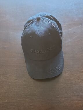 Coach Embroidered Baseball Cap in Black